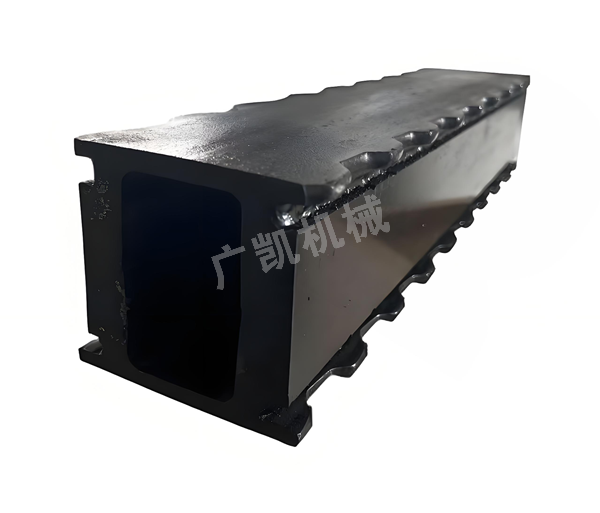 加强护板金属顶梁